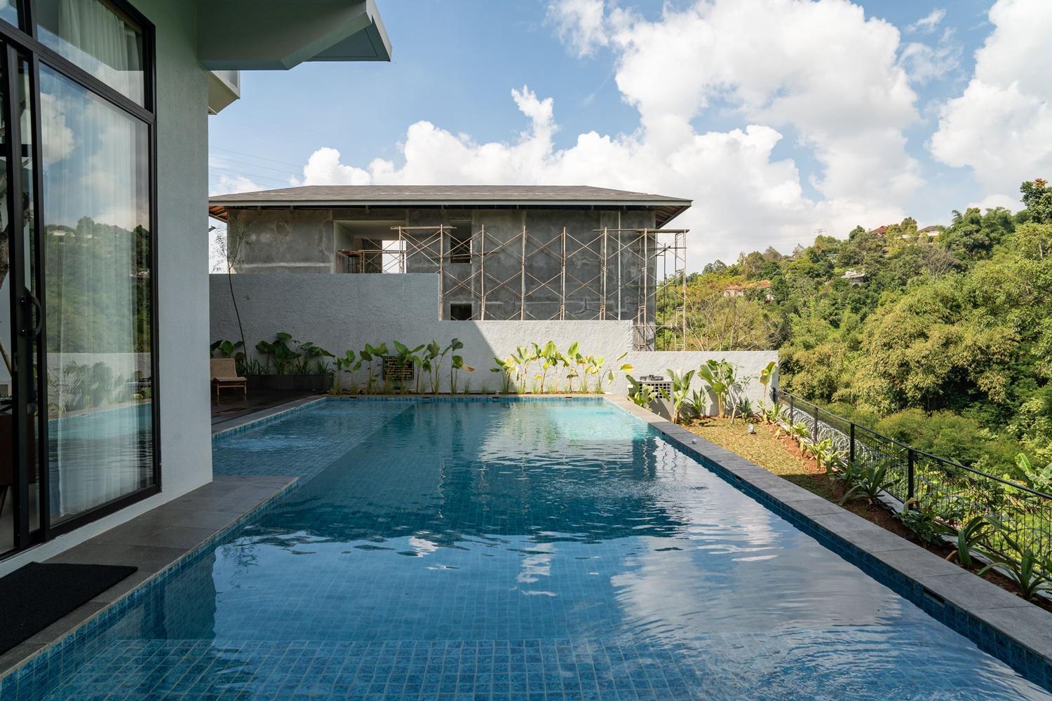 Kireina Mori Forest View 6 Bedrooms With A Private Heated Swimming Pool And A Movie Villa Bandung