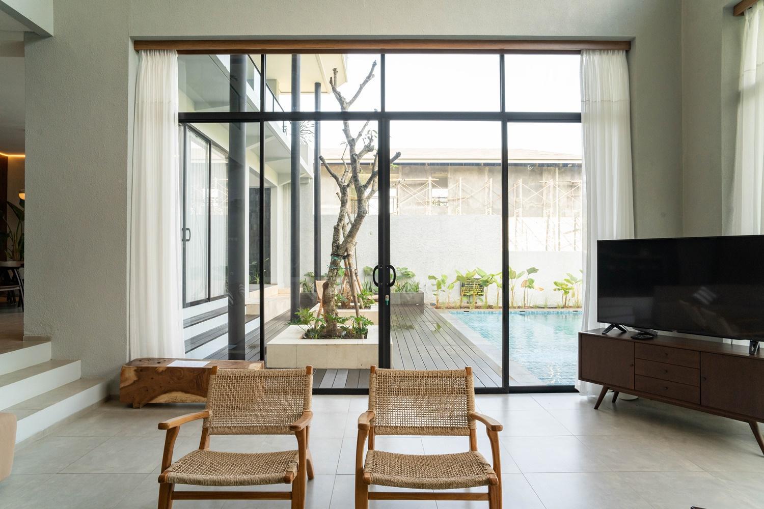 Kireina Mori Forest View 6 Bedrooms With A Private Heated Swimming Pool And A Movie Villa Bandung