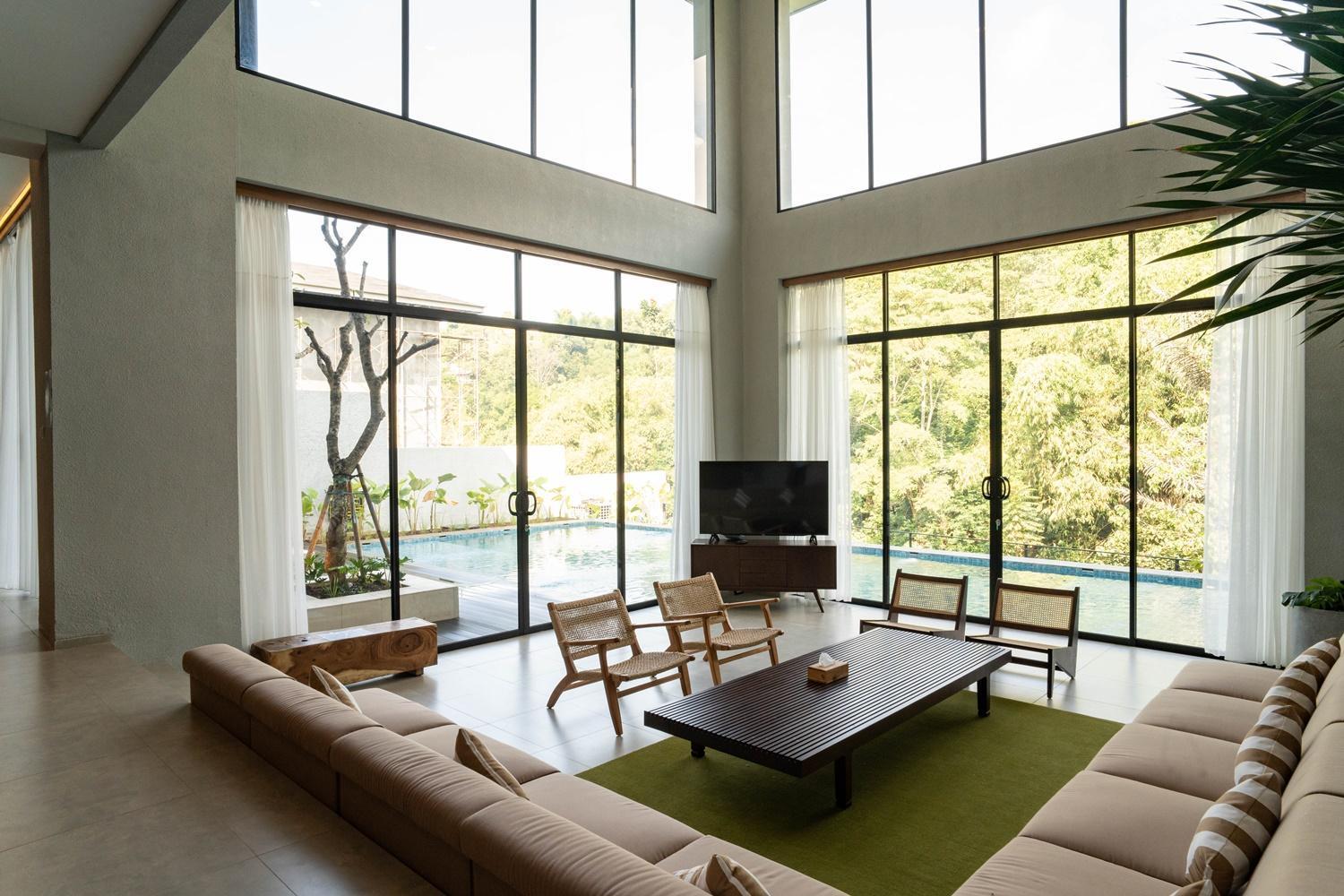 Villa Kireina Mori Forest View 6 Bedrooms With A Private Heated Swimming Pool And A Movie